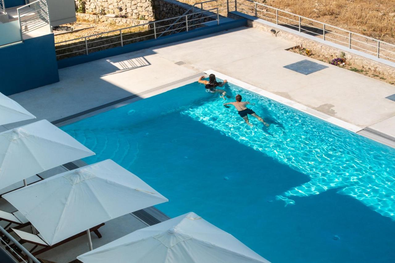 Blue House Luxury Apartment Никиана Екстериор снимка